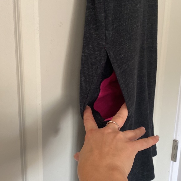 Adidas YL Girls Athletic Black/Grey Tunic with Pockets - Picture 6 of 9